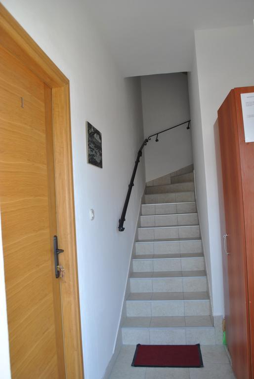 Guest House Provista Veli Iž Eksteriør bilde